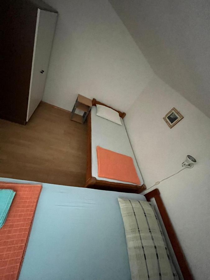 Apartments Tea 카를로바크 외부 사진